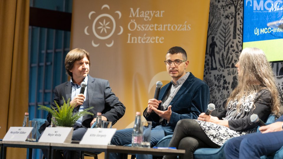 MÖI megnyitó-55.jpg